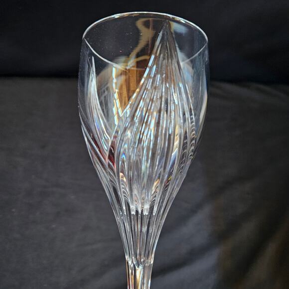 Gorham Primrose Crystal Wine Glasses (Set of 2) 8.5" Barware Drinkware - Picture 2 of 8